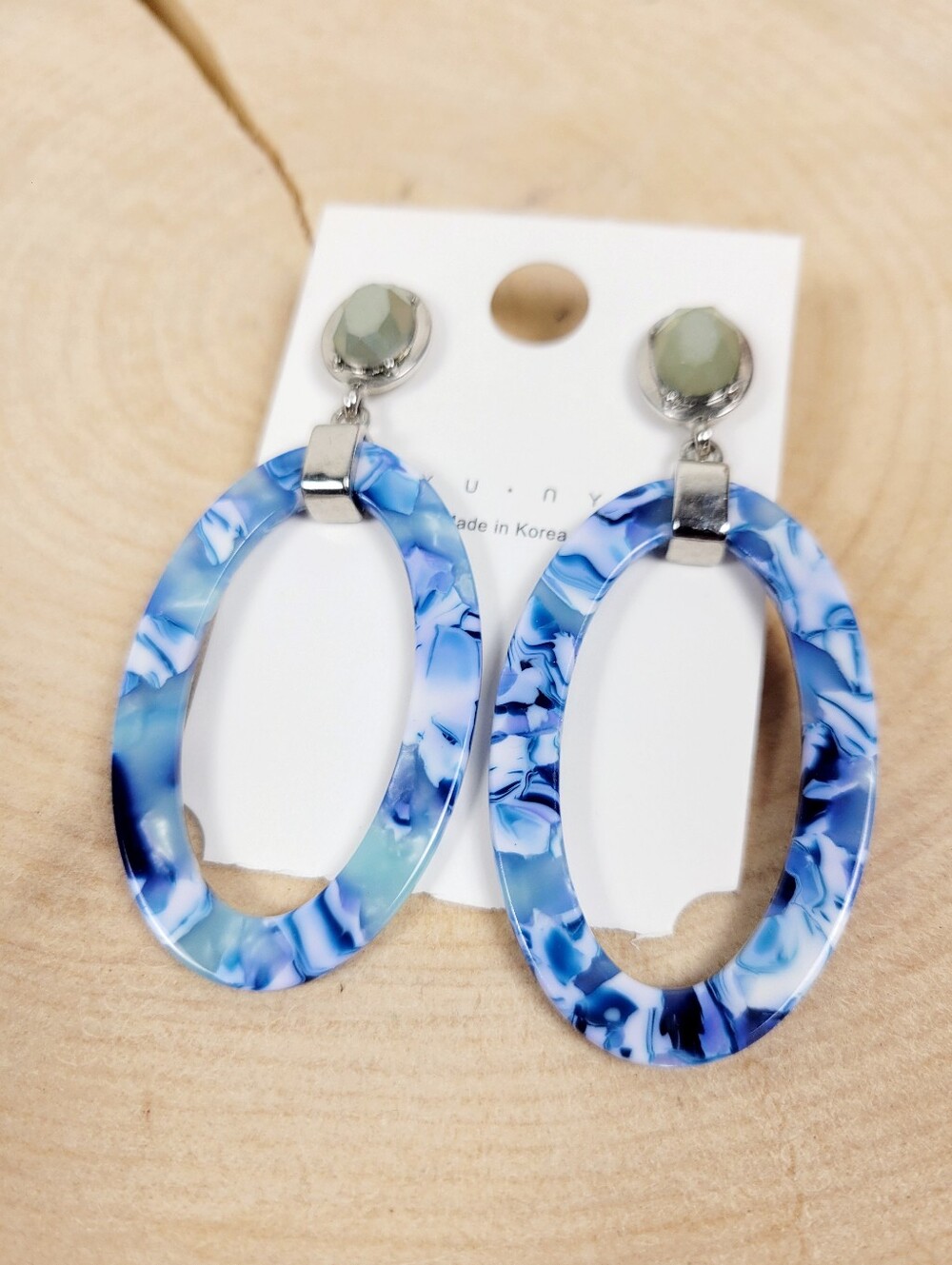 Brand New Silver Tone Blue & White Marble Pattern Dangle Earrings